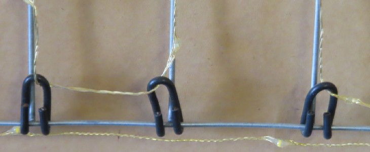File:Bottom double-j hooks detail.jpg
